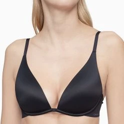 Calvin Klein Women's Liquid Touch Lightly Lined Plunge Bra