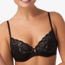 Maidenform Women's Comfort Devotion® Your Lift Underwire Bra DM1195