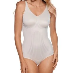 Miraclesuit Women's Modern Miracle LYCRA® FitSense™ Wirefree Bodybriefer
