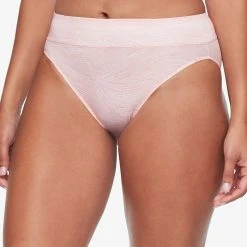 Warner's ® No Pinching No Problems® Tailored Hi-Cut 5138