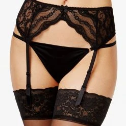 B.TEMPT'D Lace Kiss Lingerie Garter Belt 977182